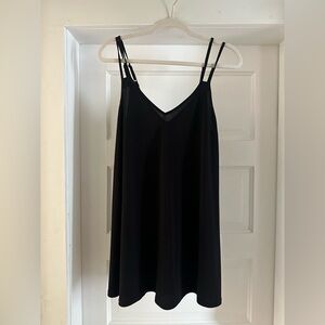 city triangles | Elegant Black Simple Slip Dress - Size M